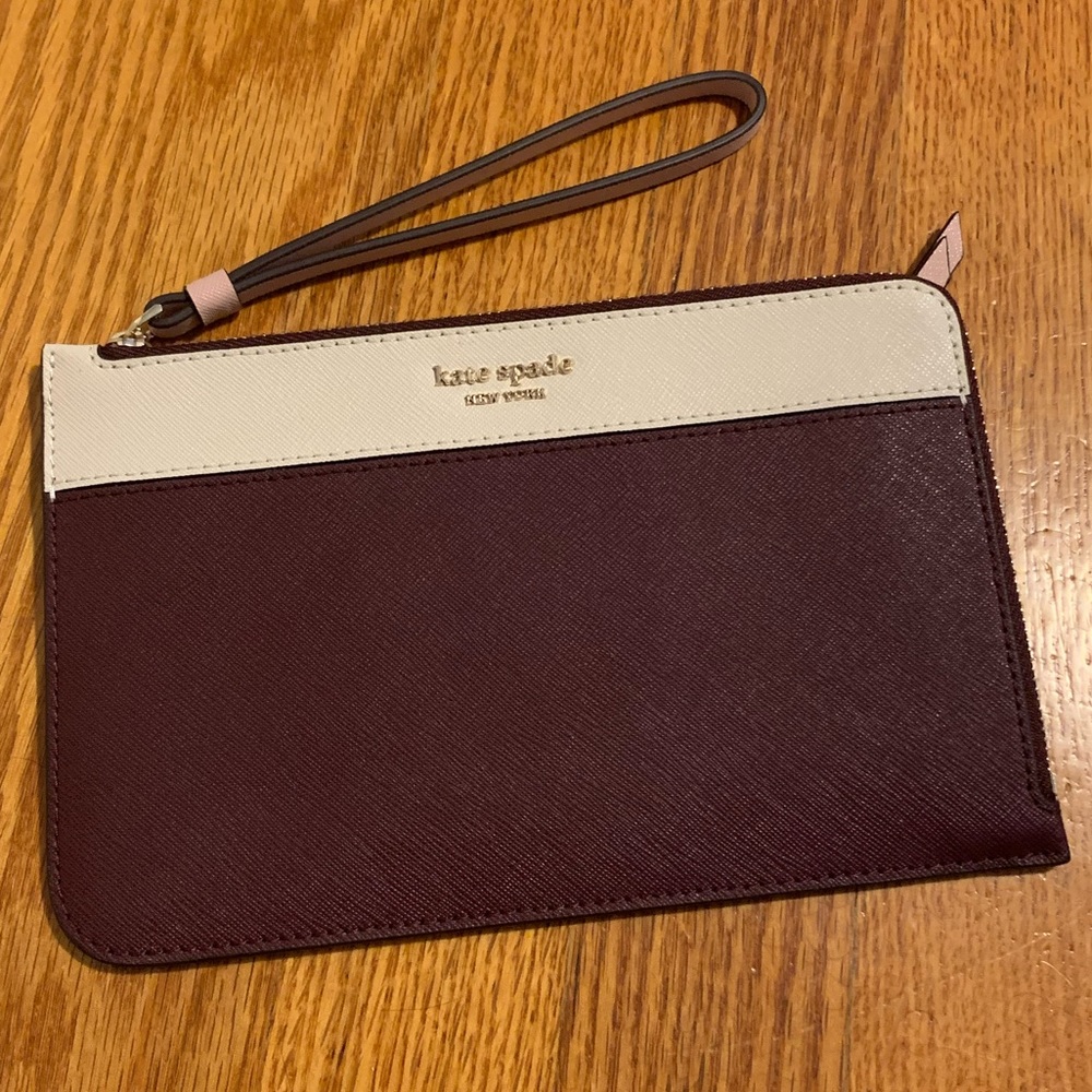 Kate Spade L-zip wristlet cameron NWT